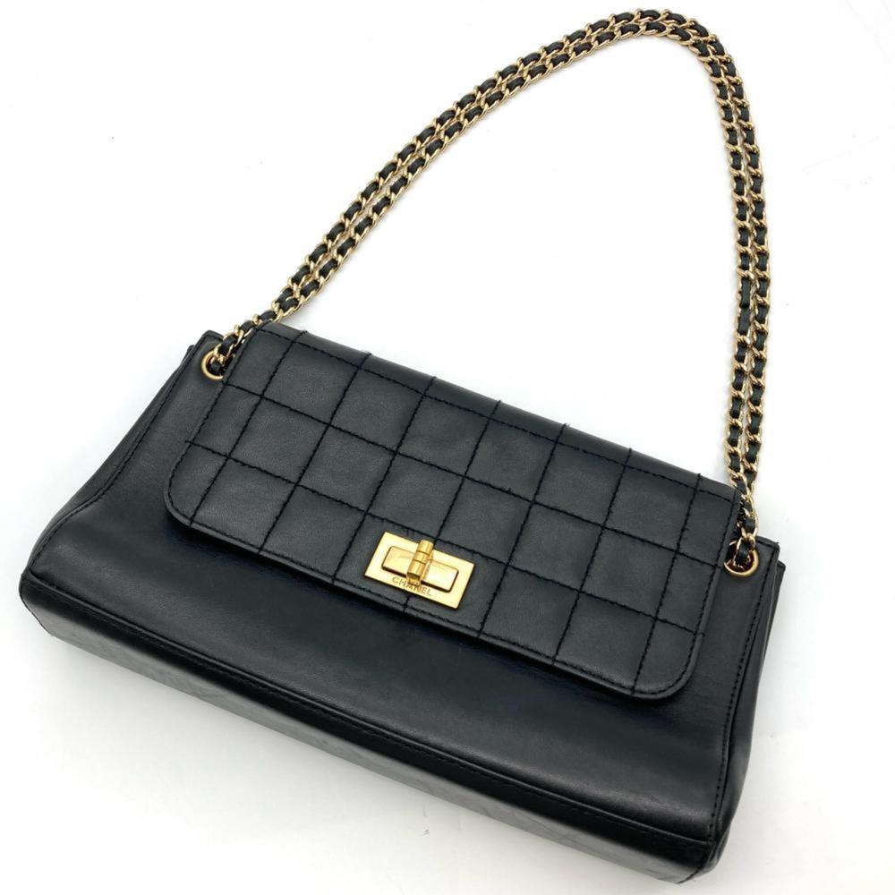 CHANEL Chocobar Shoulder Bag Lambskin Black - Picture 2 of 10